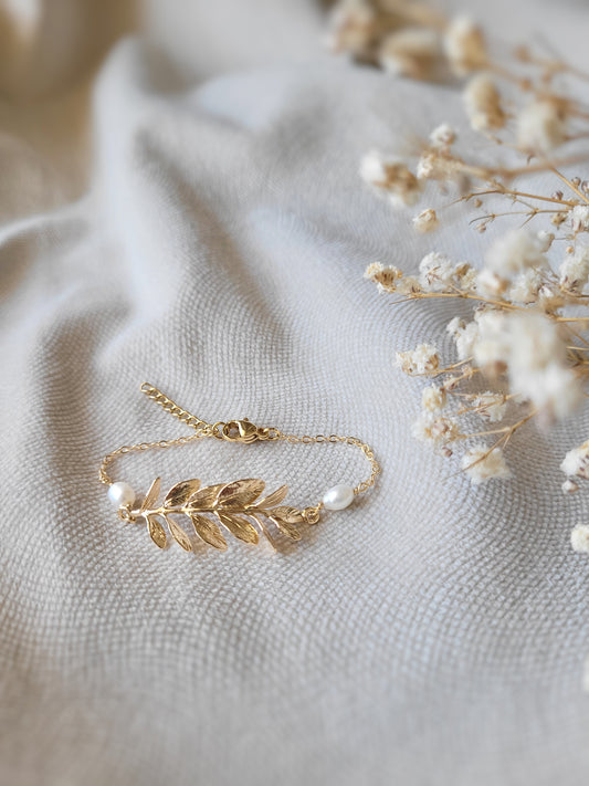 braclet mariage doré et perles d'eau douce