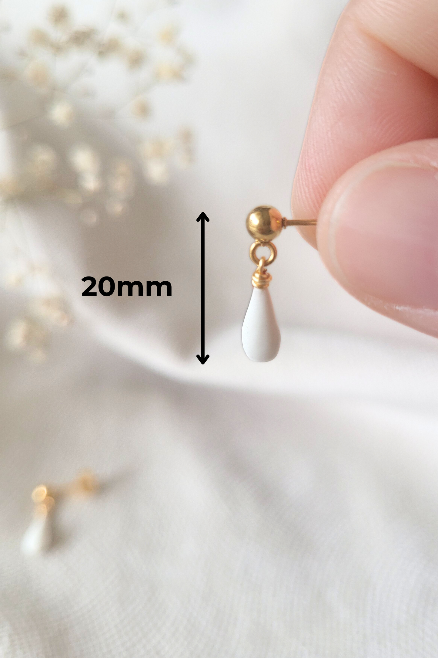 Petites boucles d'oreilles mariage porcelaine - ANITA