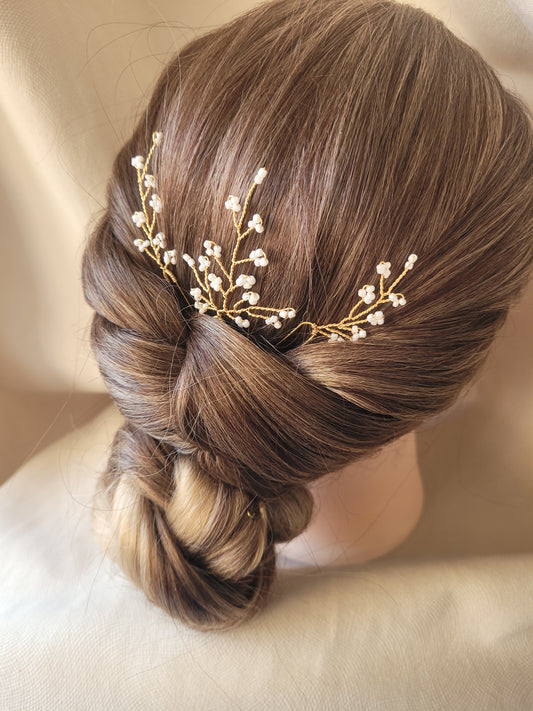 pics à cheveux mariée gypsophile en perles