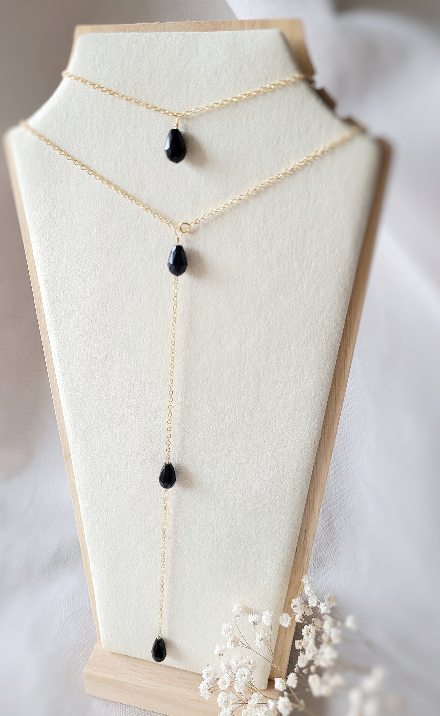 Collier de dos trois perles noires - BLACK SWAN