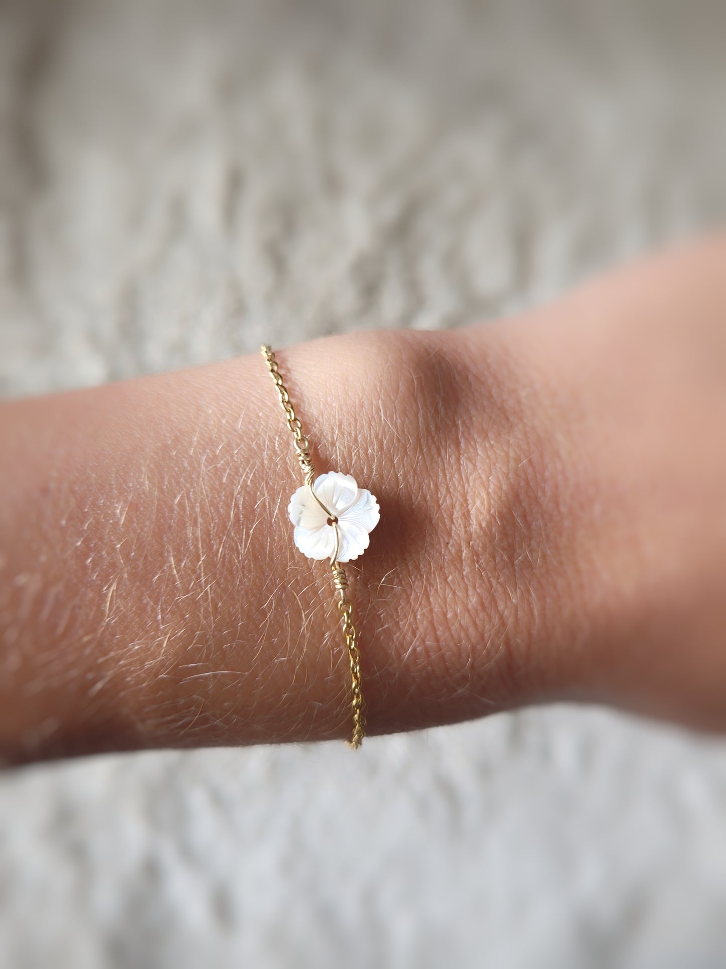 Bracelet mariage fleur blanche