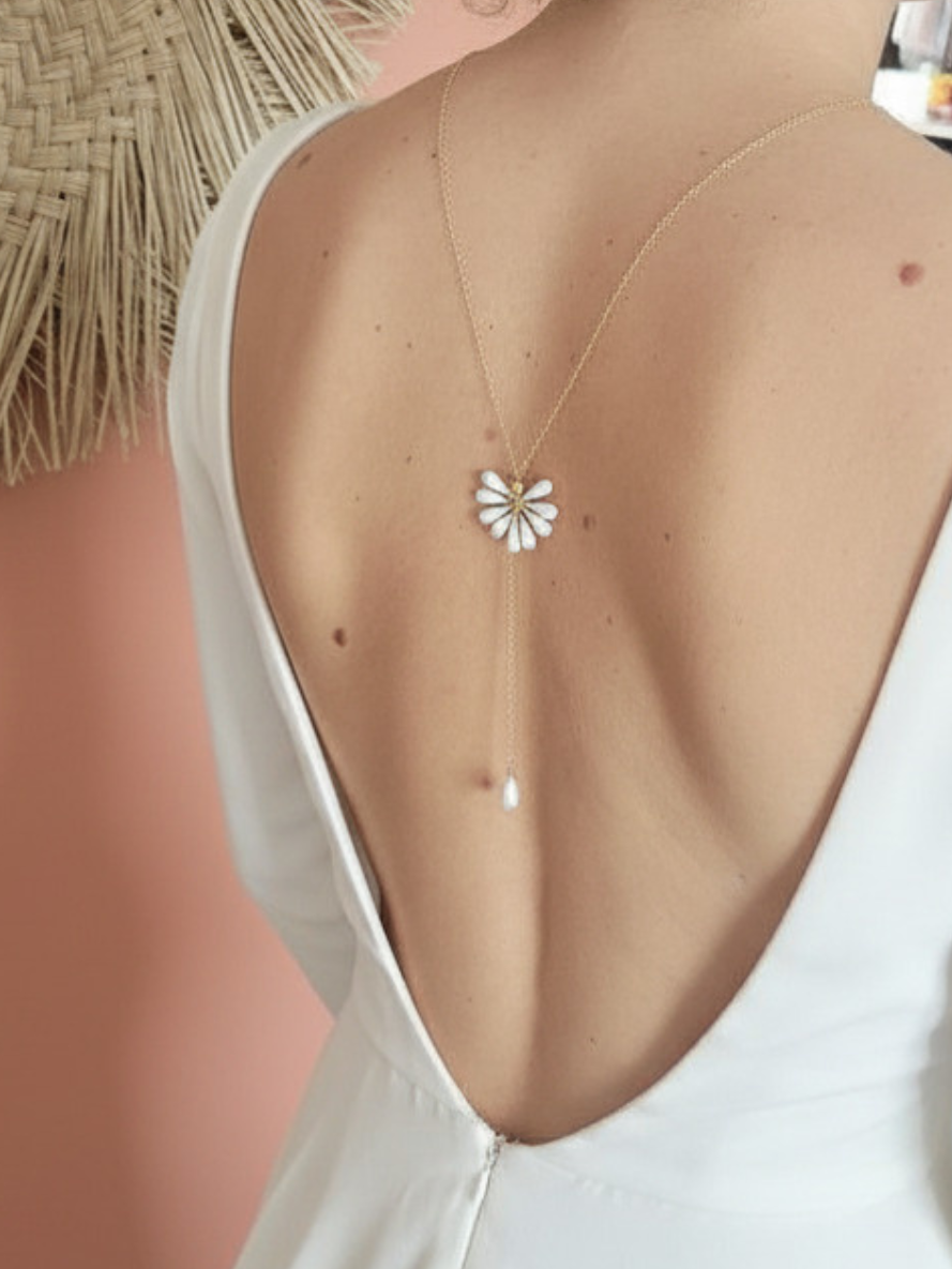 Collier de dos eventail en porcelaine - CHARLOTTE