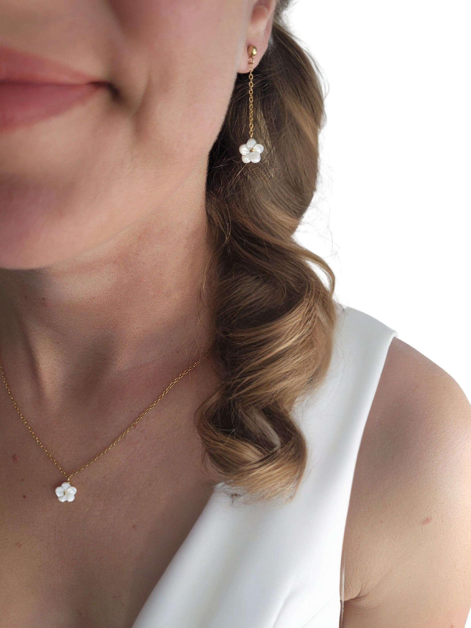 Boucles d'oreilles pendantes mariée fleur