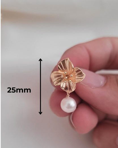Boucles d'oreilles fleur dorée et perle - ELYA