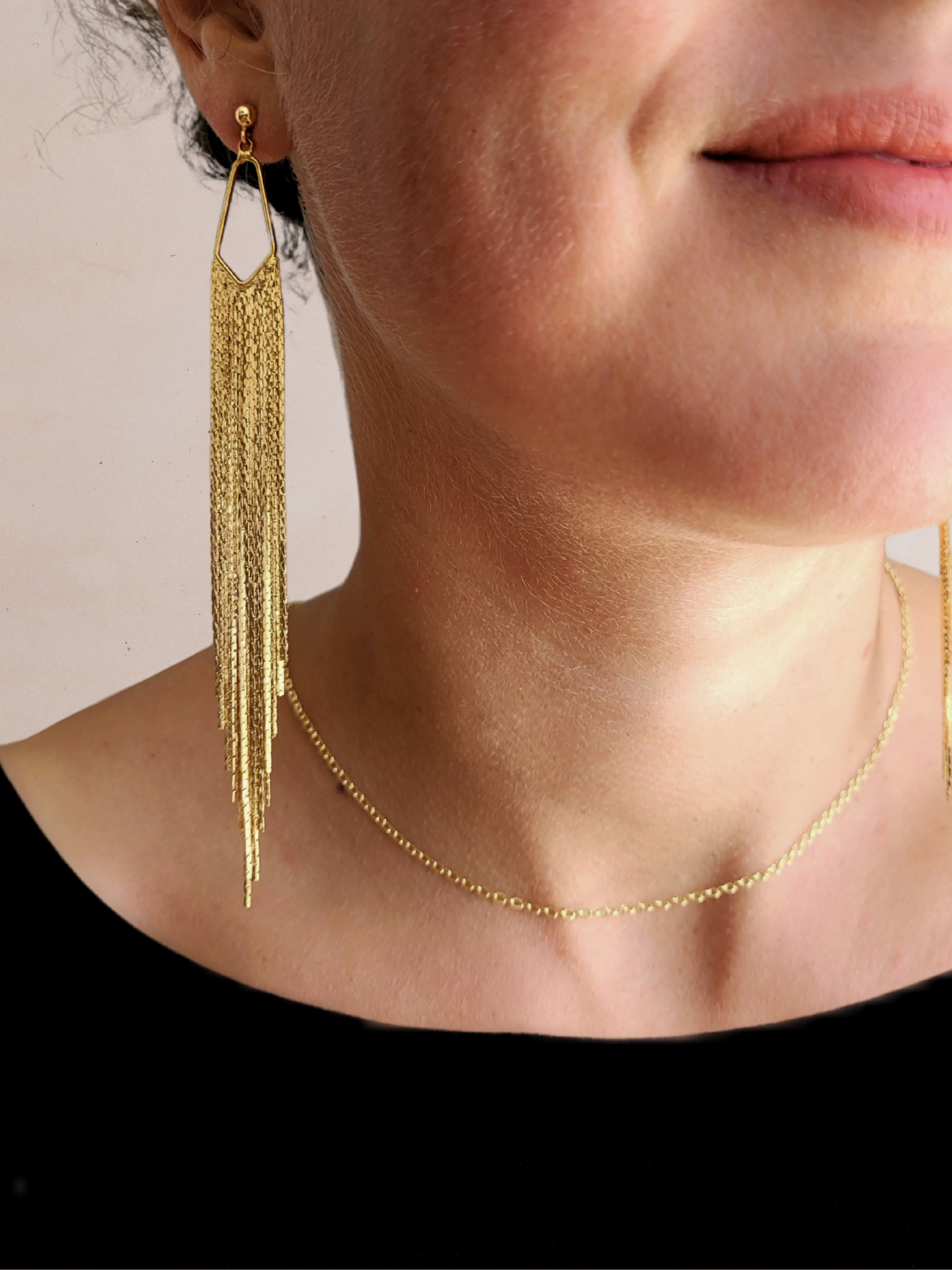 boucles d'oreilles longues franges pendates dorées, bijoux de cérémonie