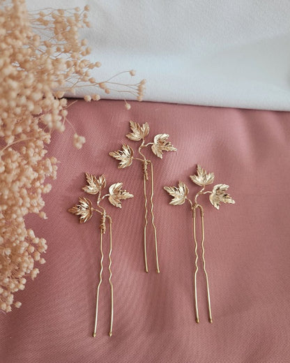 LOT trois ics à chignon feuilles de vigne dorée