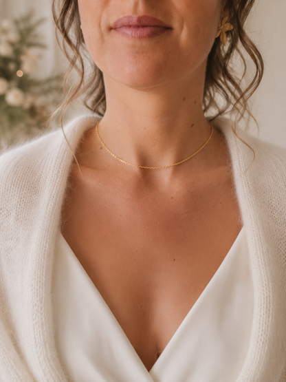 Collier de dos fleur doré minimalsite - MANON